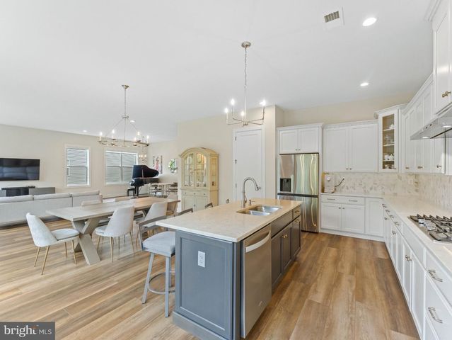 239 NELSON DR, Horsham Twp, PA 19002