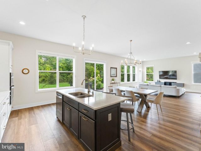 239 NELSON DR, Horsham Twp, PA 19002