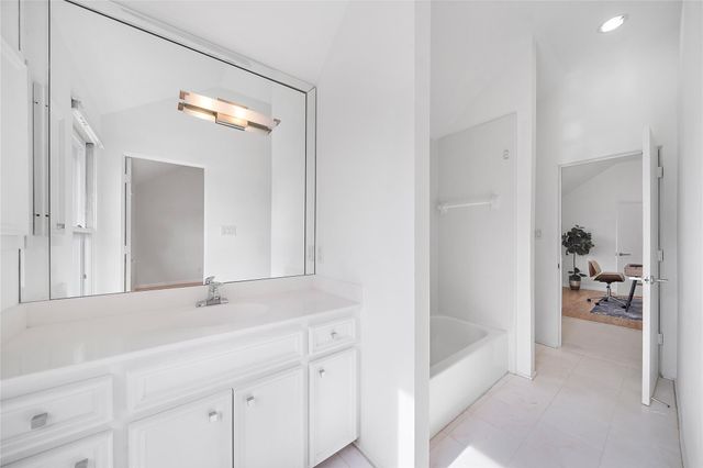 2437 North Boulevard, Houston, TX 77098