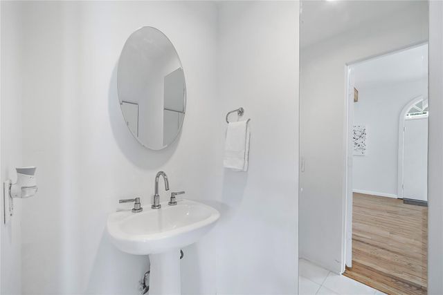 2437 North Boulevard, Houston, TX 77098