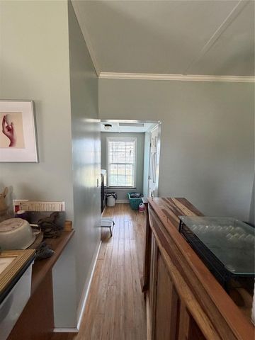 1094 N Von Minden Street, La Grange, TX 78945