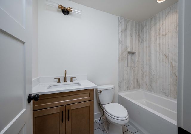 2 Delzotto Drive, Murfreesboro, TN 37128