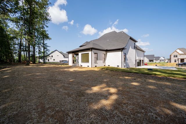 2 Delzotto Drive, Murfreesboro, TN 37128