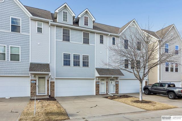 6806 S 182nd Court, Omaha, NE 68135