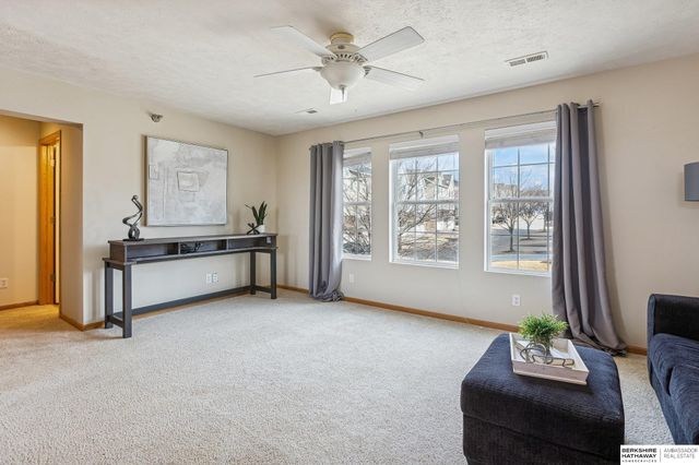 6806 S 182nd Court, Omaha, NE 68135