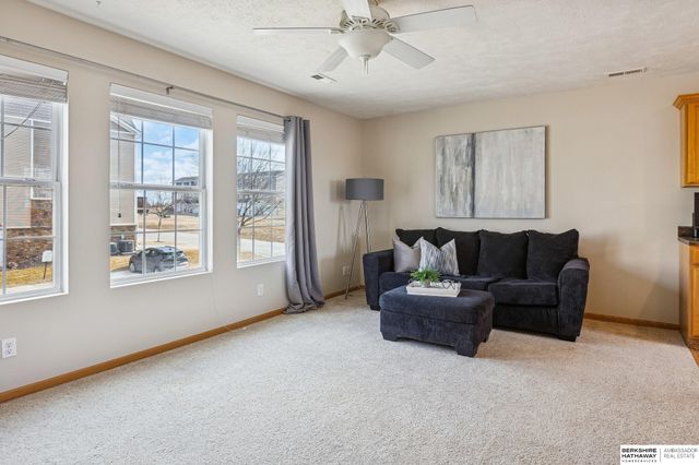 6806 S 182nd Court, Omaha, NE 68135