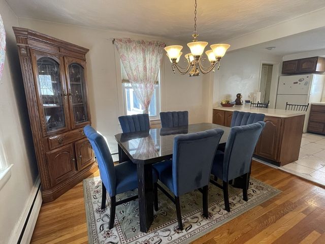 2 Mooney Rd, Burlington, MA 01803