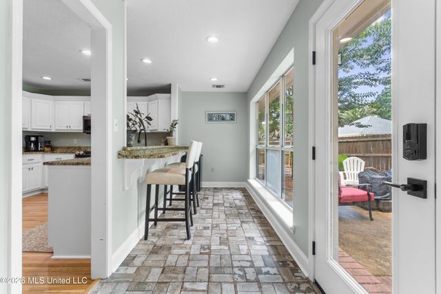 2469 Greenview Drive, Gulfport, MS 39507