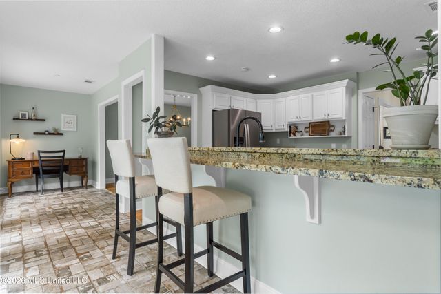 2469 Greenview Drive, Gulfport, MS 39507