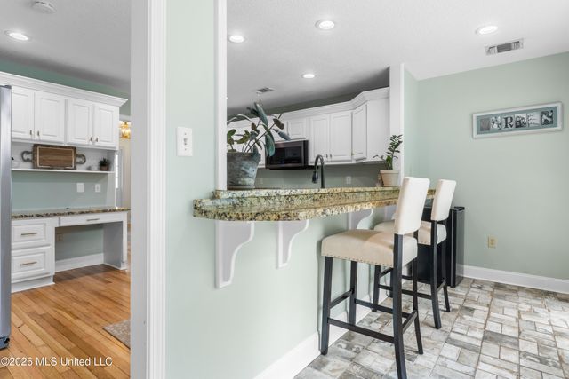 2469 Greenview Drive, Gulfport, MS 39507