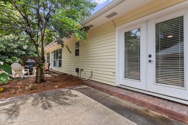 2469 Greenview Drive, Gulfport, MS 39507
