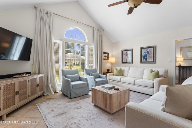 2469 Greenview Drive, Gulfport, MS 39507