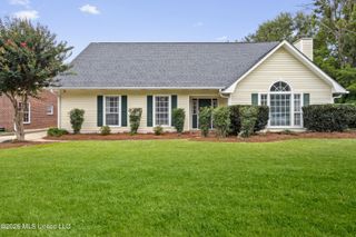 2469 Greenview Drive, Gulfport, MS 39507