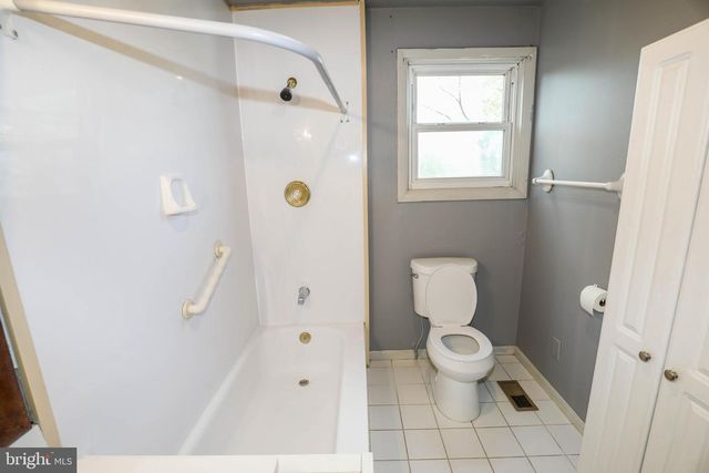 103R WAELCHLI AVE, Halethorpe, MD 21227