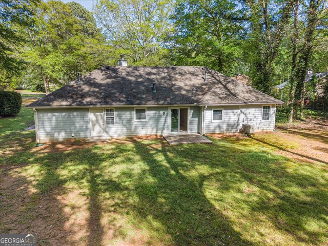 4316 Derbyshire Trace SE, Conyers, GA 30094