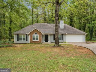 4316 Derbyshire Trace SE, Conyers, GA 30094