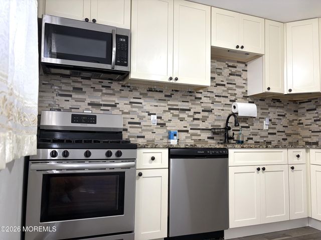 1046 Tammy Court, Brick, NJ 08724
