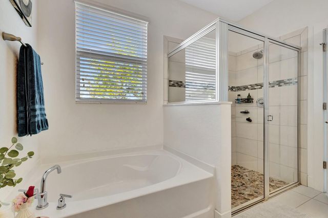 92 Palmetto Ln, Royal Palm Beach, FL 33411