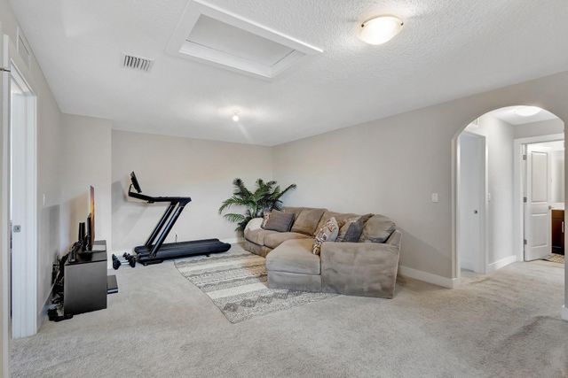 92 Palmetto Ln, Royal Palm Beach, FL 33411