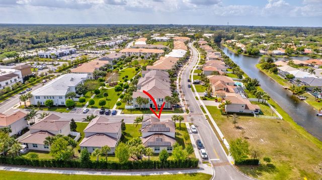 92 Palmetto Ln, Royal Palm Beach, FL 33411