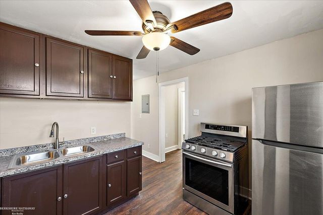 5741 Lakewood Street, Detroit, MI 48213