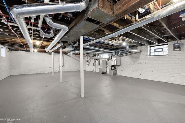 5741 Lakewood Street, Detroit, MI 48213