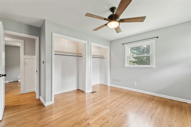 1833 Hillwood Dr, Fayetteville, TN 37334