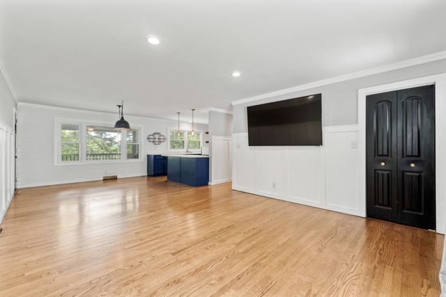 1833 Hillwood Dr, Fayetteville, TN 37334