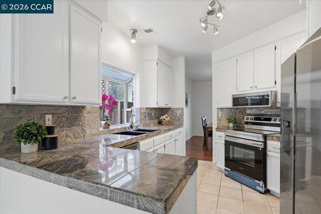 1324 Canyon Side Ave, San Ramon, CA 94582