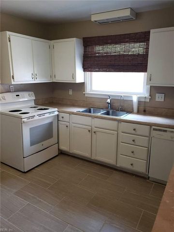 1433 Lakeside RD, Virginia Beach, VA 23455