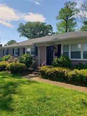 1433 Lakeside RD, Virginia Beach, VA 23455