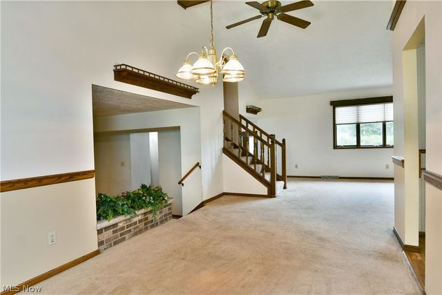 1278 Bristol Champion Townline Road NE, Bristolville, OH 44402
