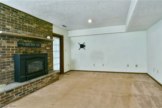 1278 Bristol Champion Townline Road NE, Bristolville, OH 44402