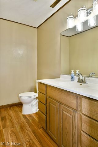 1278 Bristol Champion Townline Road NE, Bristolville, OH 44402