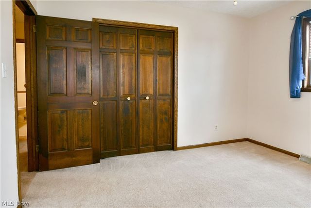 1278 Bristol Champion Townline Road NE, Bristolville, OH 44402