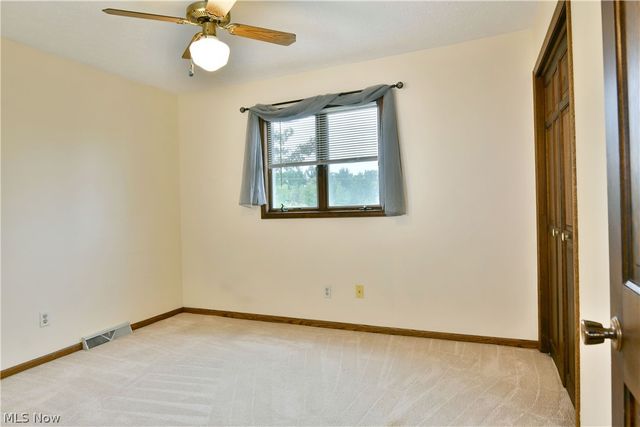 1278 Bristol Champion Townline Road NE, Bristolville, OH 44402