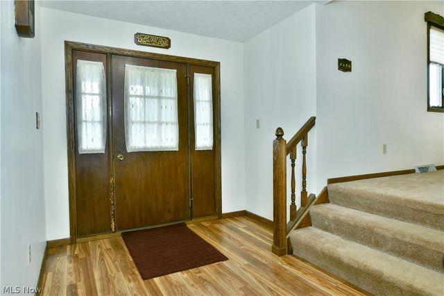 1278 Bristol Champion Townline Road NE, Bristolville, OH 44402
