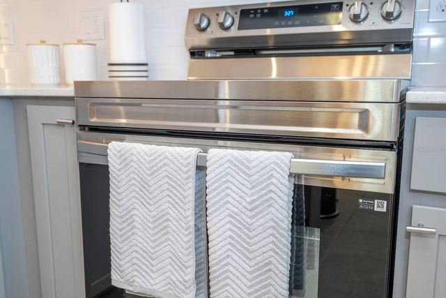 10437 EBB TIDE LANE, Orlando, FL 32821