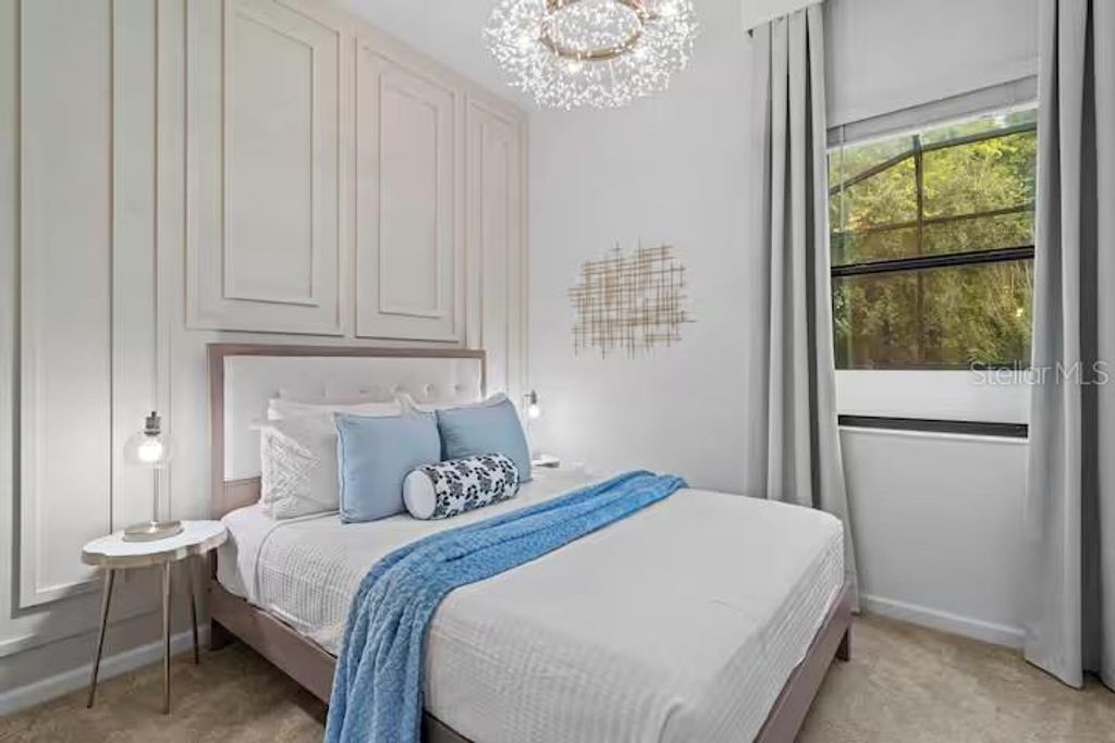 Image 28 of property listing at 10437 EBB TIDE LANE, Orlando, FL 32821