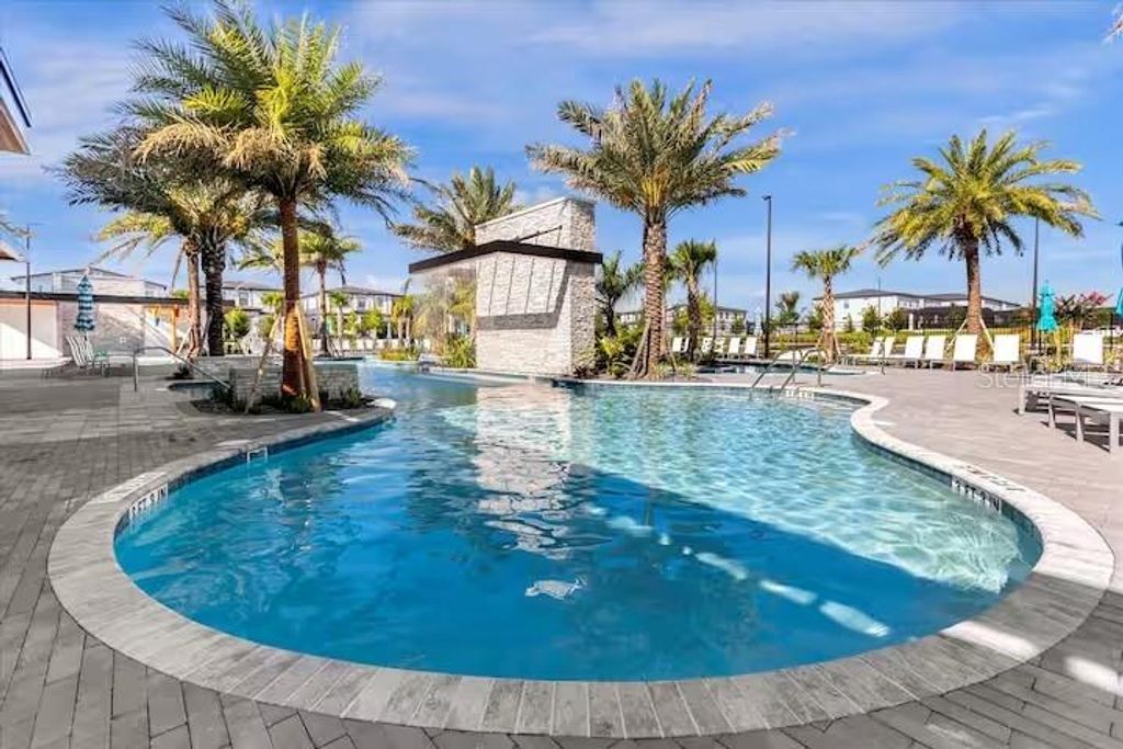 Image 53 of property listing at 10437 EBB TIDE LANE, Orlando, FL 32821