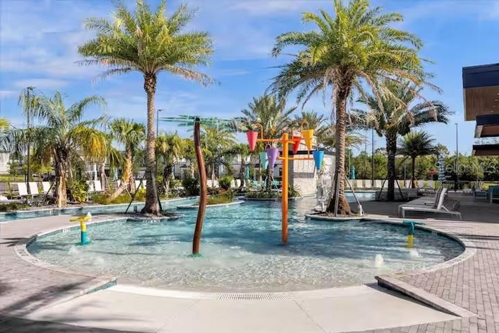 Image 55 of property listing at 10437 EBB TIDE LANE, Orlando, FL 32821