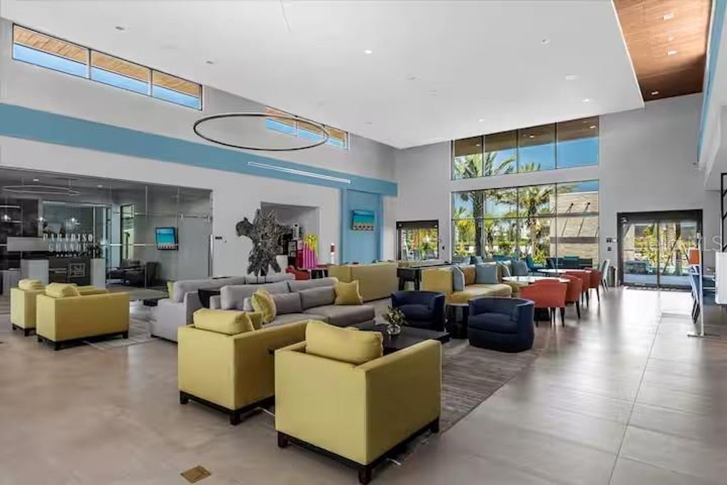 Image 60 of property listing at 10437 EBB TIDE LANE, Orlando, FL 32821