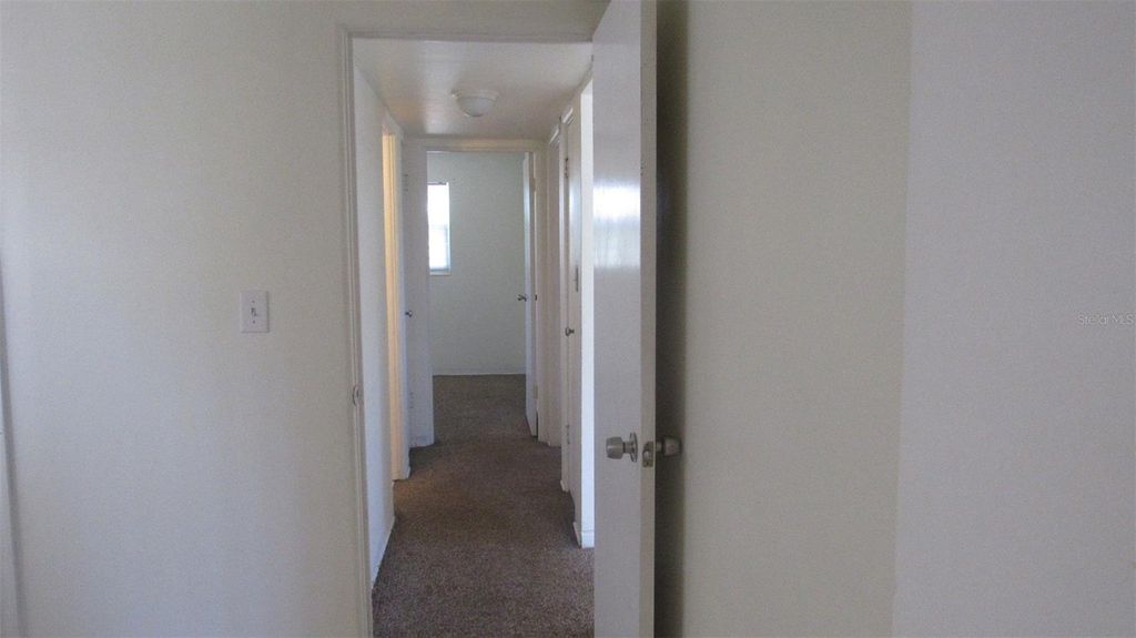 Image 13 of property listing at 2211 EMORY AVENUE, Bradenton, FL 34207