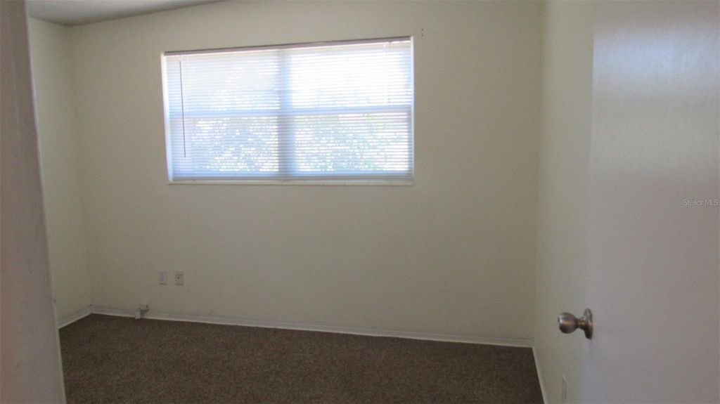 Image 17 of property listing at 2211 EMORY AVENUE, Bradenton, FL 34207
