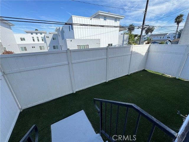 526 S Catalina Ave C, Redondo Beach, CA 90277