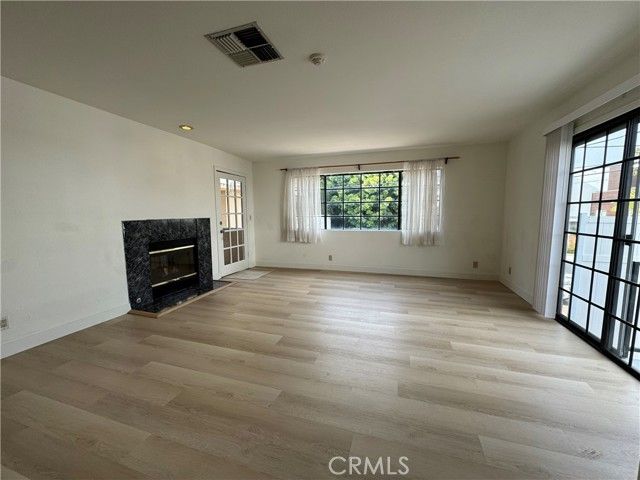 526 S Catalina Ave C, Redondo Beach, CA 90277