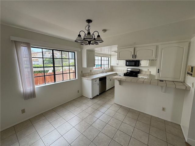 526 S Catalina Ave C, Redondo Beach, CA 90277