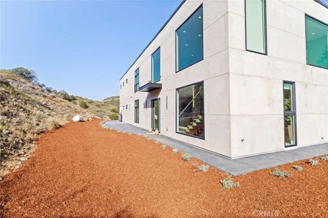 27937 Whisper, Temecula, CA 92590