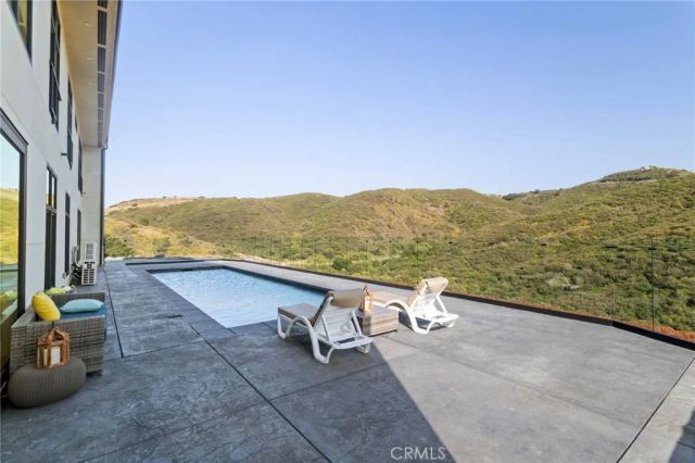 27937 Whisper, Temecula, CA 92590