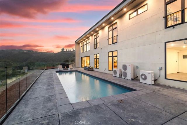 27937 Whisper, Temecula, CA 92590